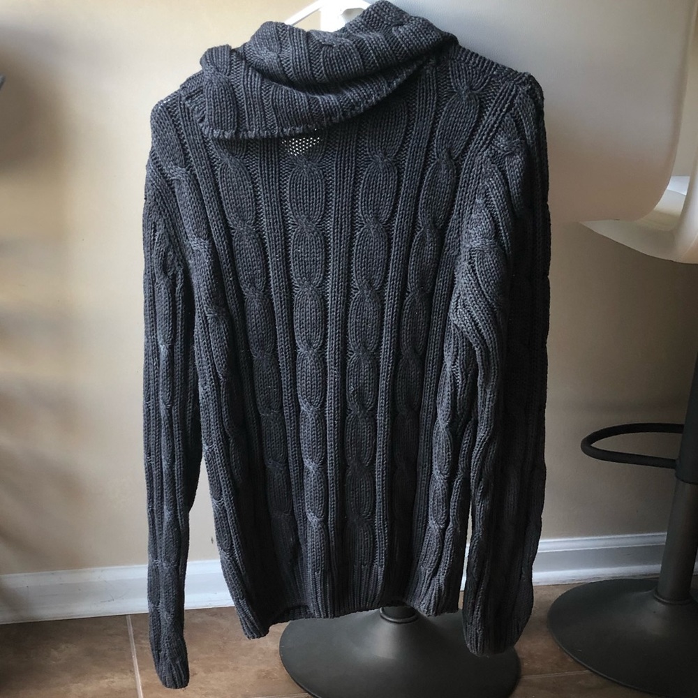 Sweater, Daisy F